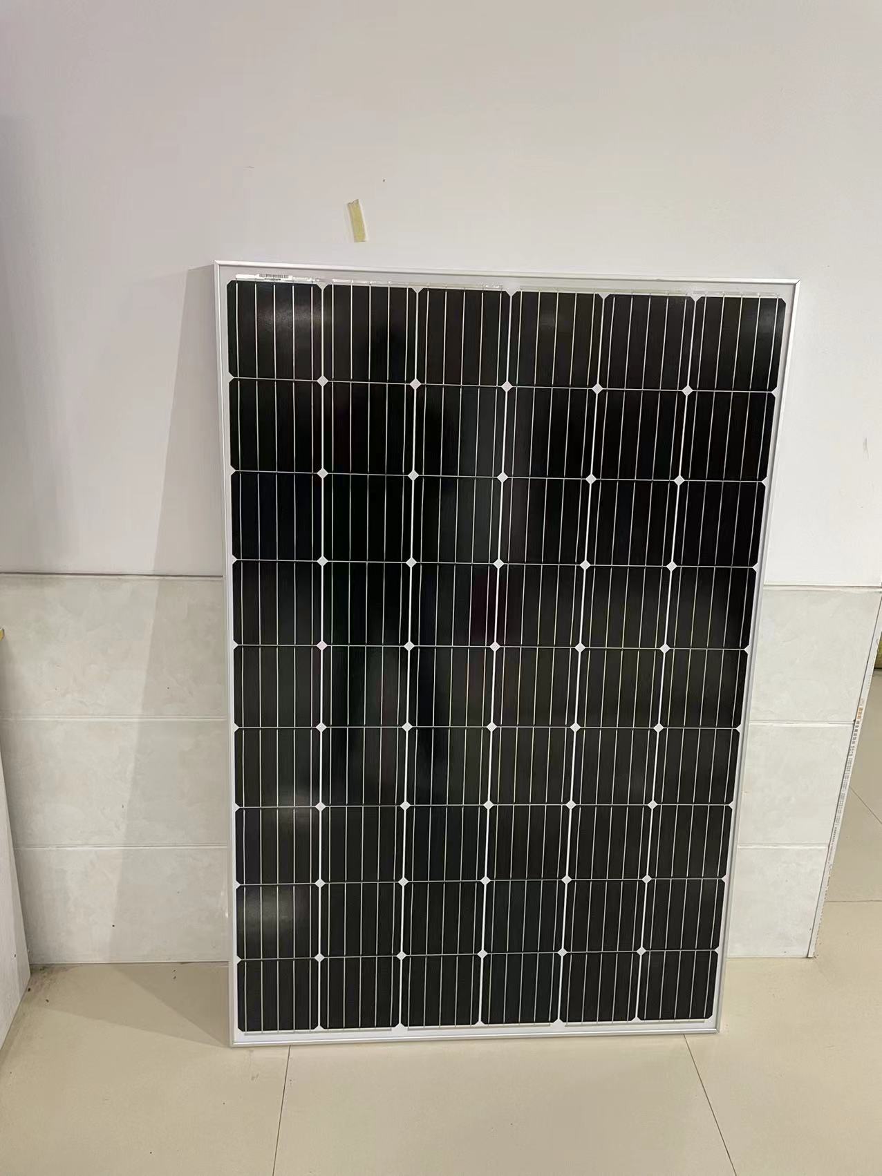 Módulo solar de cristal doble bifacial MONO del panel solar de la eficacia alta 300W en África