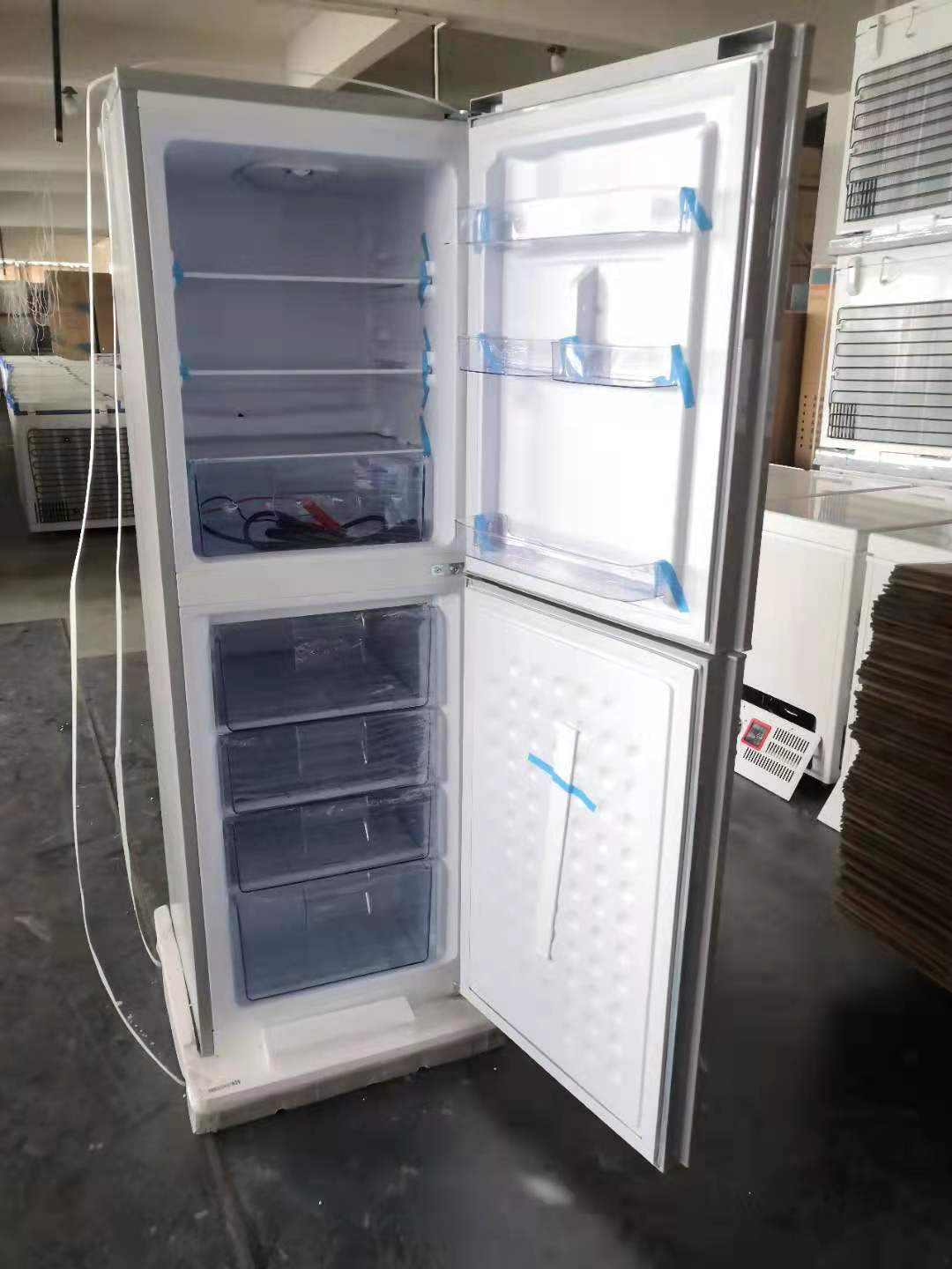 Refrigerador de doble puerta con energía Solar, refrigerador Solar de CC, congelador, refrigerador para vehículos de 12V/24V, refrigerador Solar para vehículos recreativos