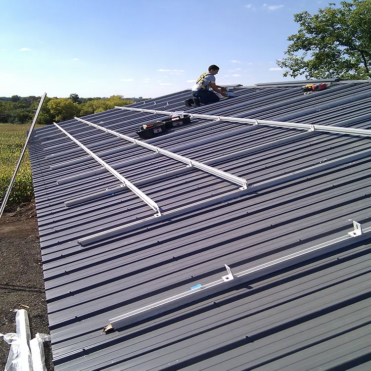 Techo inclinado del uso del panel solar del sistema de energía del soporte de Moutning del diseño libre 