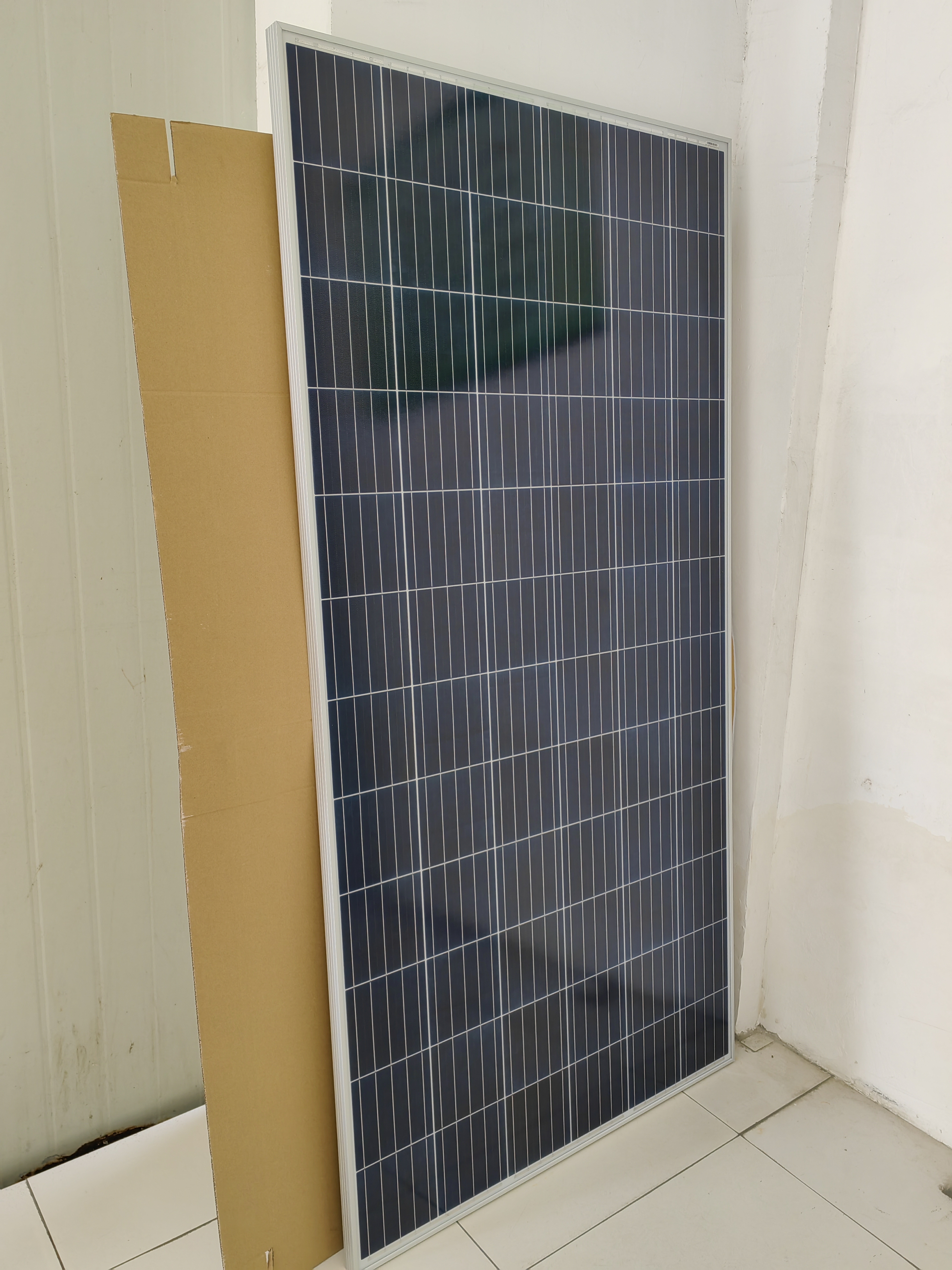 módulo fotovoltaico polivinílico del picovoltio del panel solar de las células solares 340W PERC de 157m m para el sistema solar casero 320W 330W